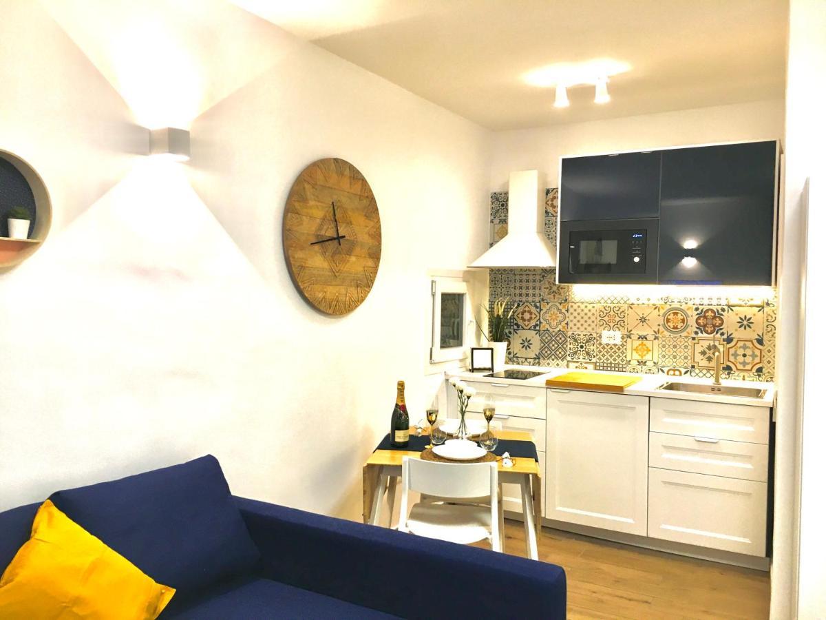 Apartamento La Dimora del Centro CTA Exterior foto